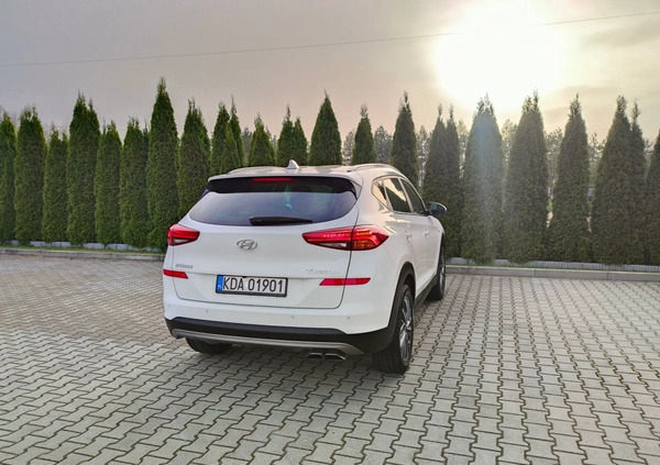 Hyundai Tucson cena 88900 przebieg: 49500, rok produkcji 2019 z Czarne małe 67